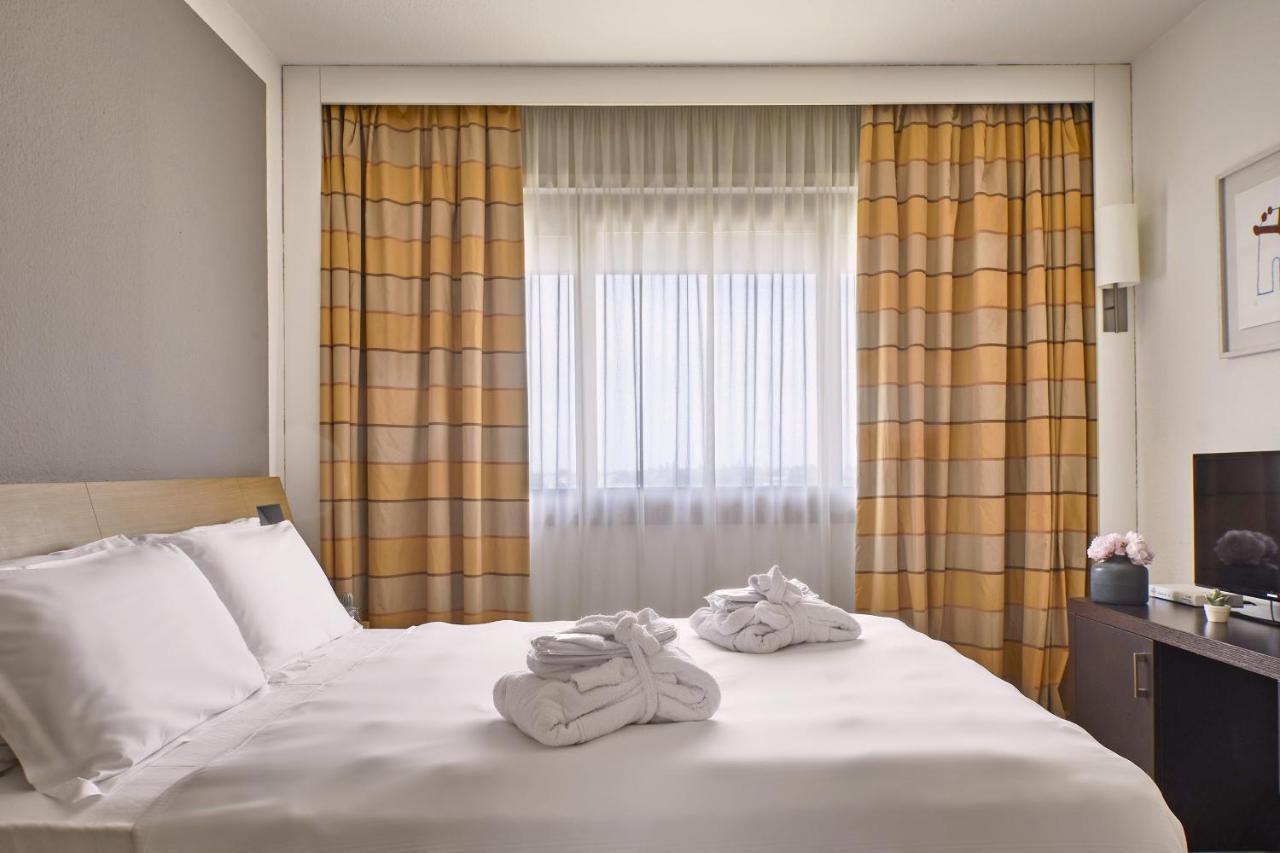 Living Place Hotel Villanova Di Castenaso Esterno foto
